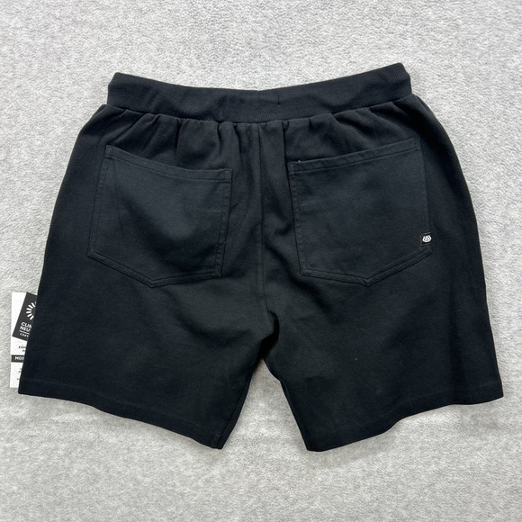 686 Everywhere Shorts Mens Medium Black Double Knit Performance Fleece Sweat NEW - Picture 3 of 10